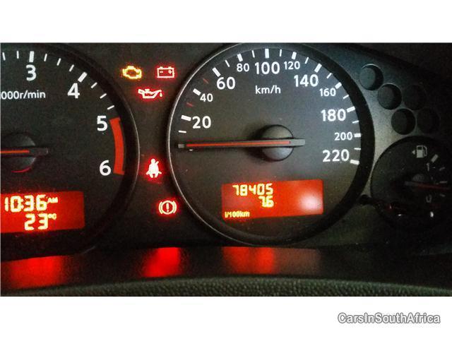 Nissan Navara Manual 2011 - image 6