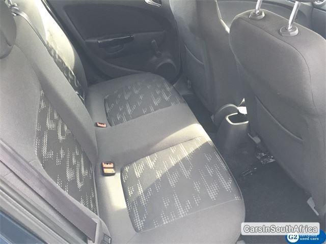 Opel Corsa Manual 2014 - image 6