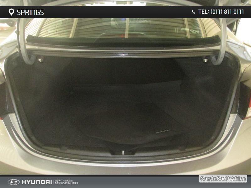 Hyundai Elantra Manual 2014 - image 6