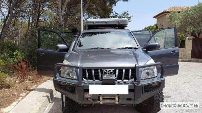 Toyota Land Cruiser Automatic - image 2