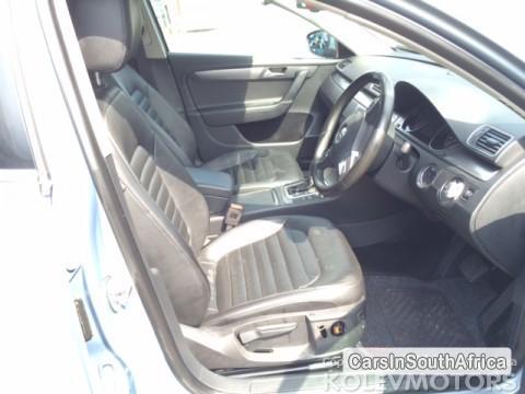 Volkswagen Passat Automatic 2011 - image 3