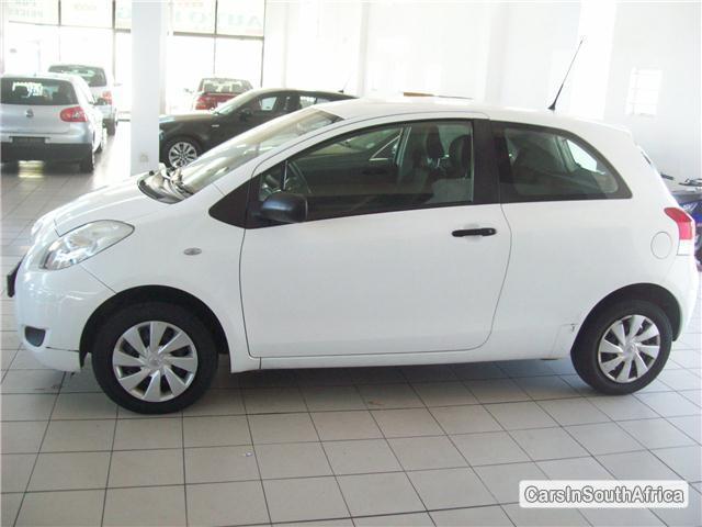 Pictures of Toyota Yaris Manual 2011