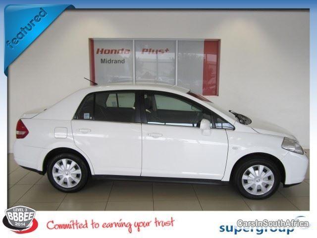 Pictures of Nissan Tiida Automatic 2013