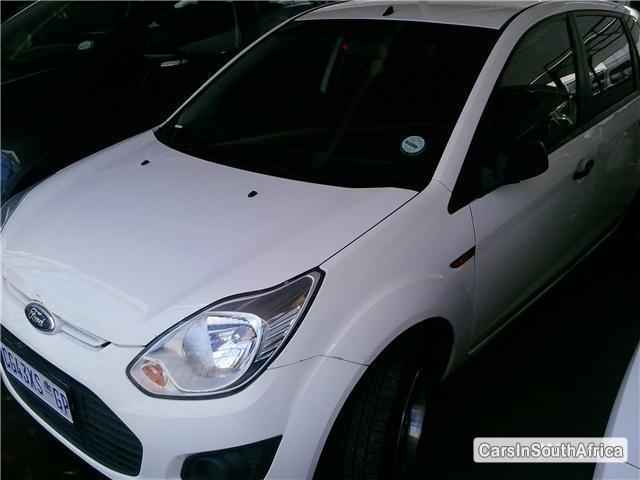 Pictures of Ford Figo Manual 2012