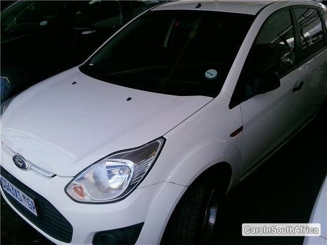 Picture of Ford Figo Manual 2012