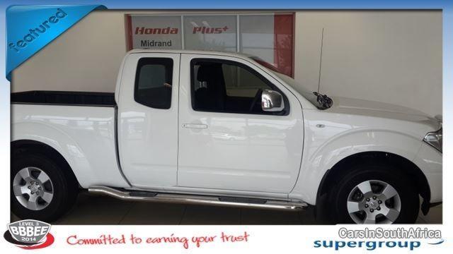Pictures of Nissan Navara Manual 2013