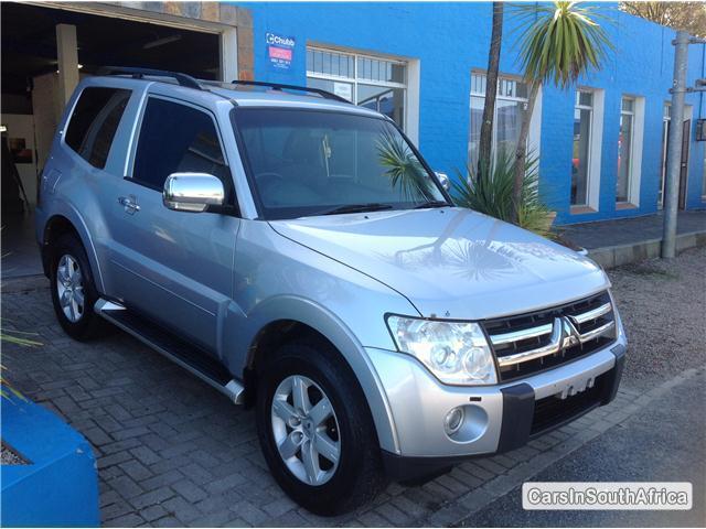 Pictures of Mitsubishi Pajero Automatic 2007