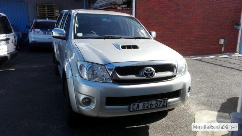 Pictures of Toyota Hilux Automatic 2011