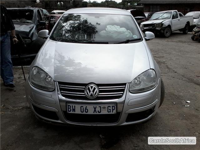 Pictures of Volkswagen Jetta Automatic 2011