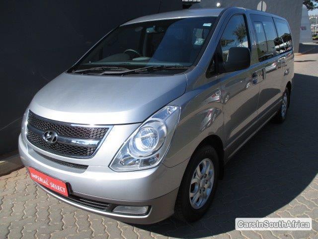 Pictures of Hyundai H100 Automatic 2015