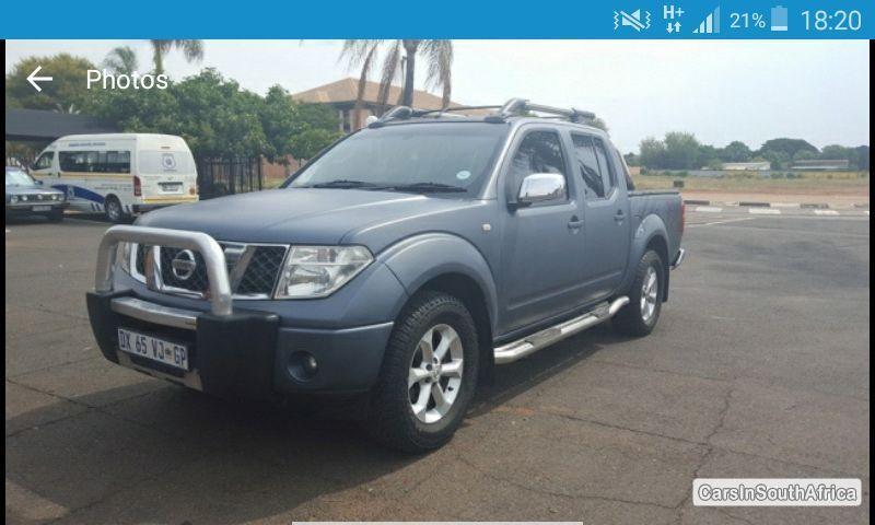 Pictures of Nissan Navara Automatic 2007
