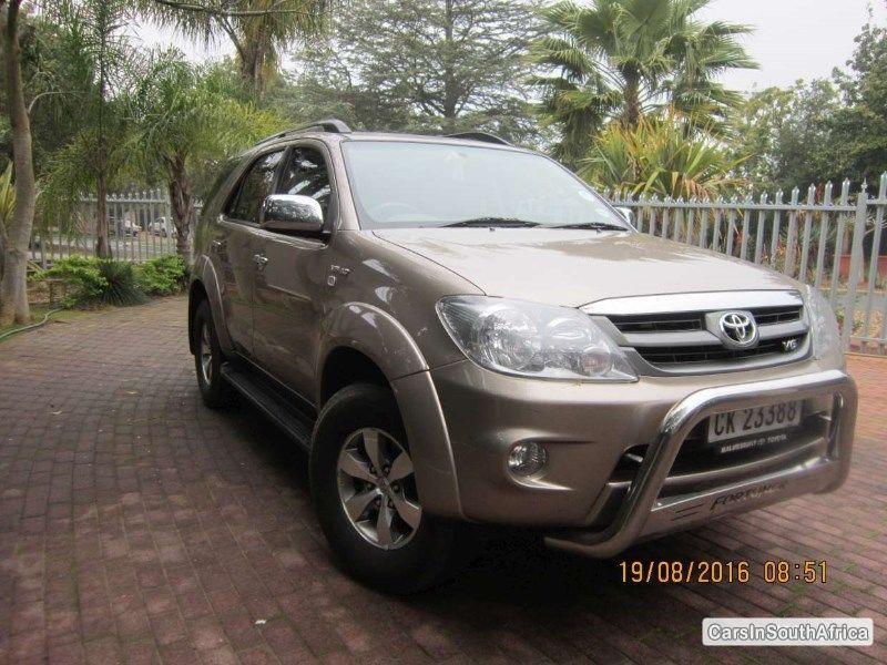 Picture of Toyota Fortuner Manual 2007