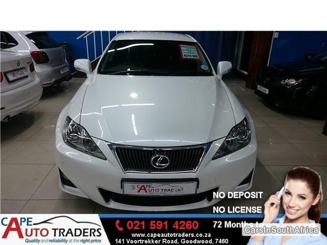 Pictures of Lexus IS Automatic 2012