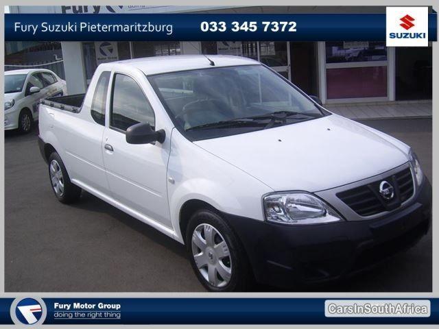 Nissan NP200 Manual 2014