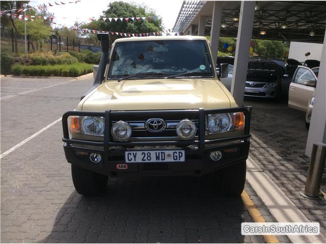 Toyota Land Cruiser Manual 2013