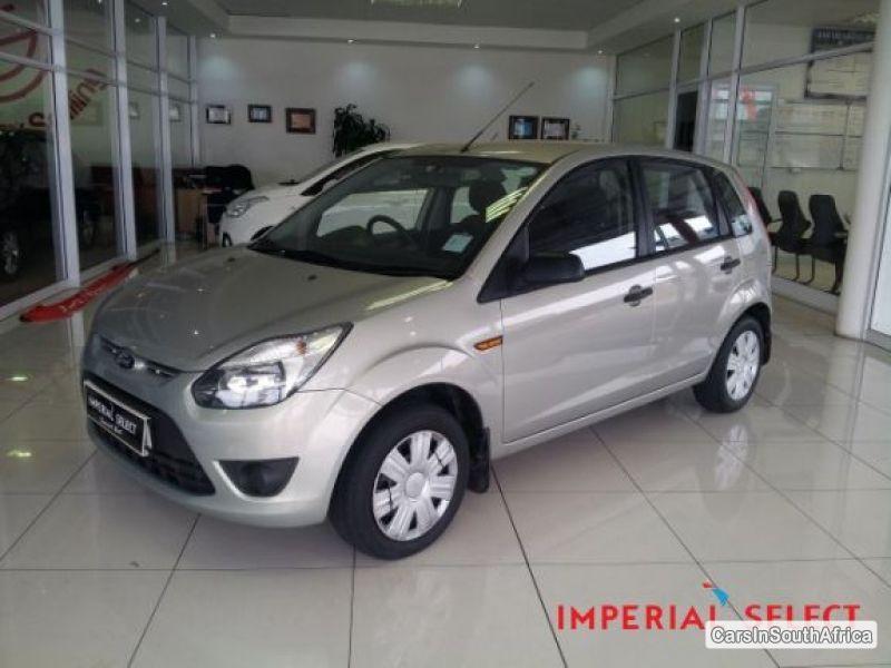 Ford Figo Manual 2010 - image 2