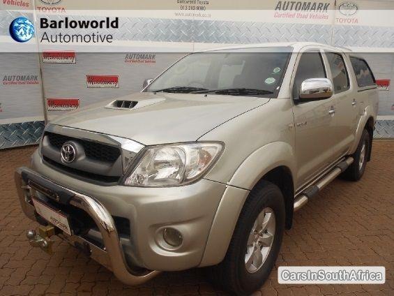Toyota Hilux Manual 2011