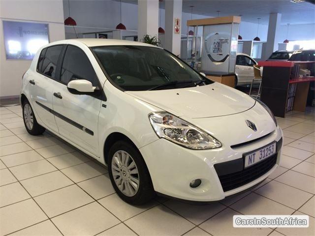 Renault Clio Manual 2011