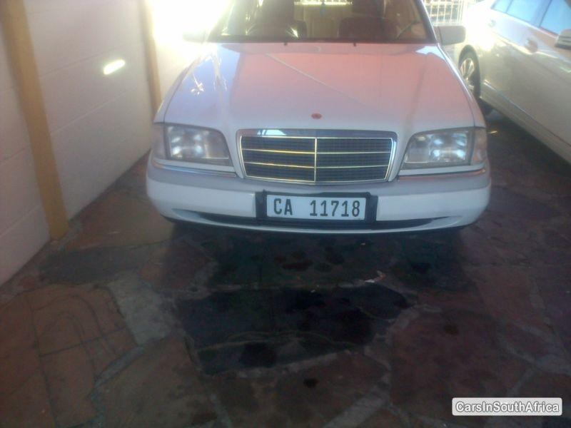 Mercedes Benz C-Class Automatic 1995 - image 2
