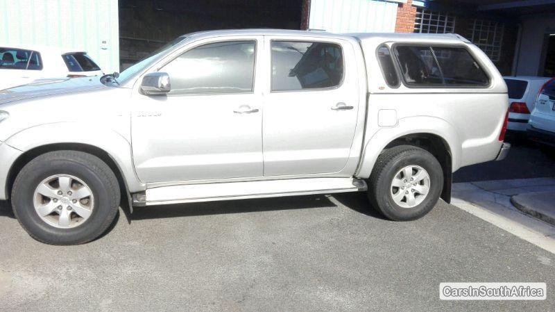 Toyota Hilux Automatic 2011