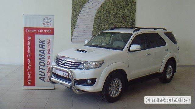 Toyota Fortuner Automatic 2013 - image 2