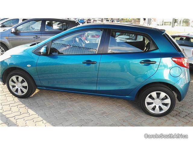 Mazda 121 Manual 2013 - image 2