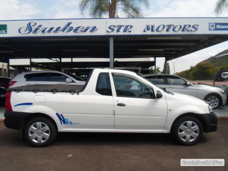 Nissan NP200 Manual 2013 - image 2