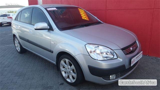 Kia Rio Manual 2008 - image 2