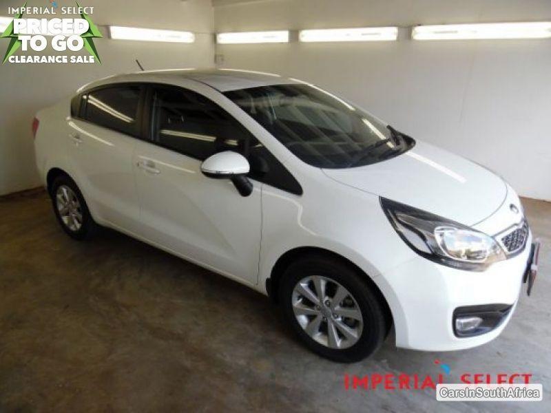 Kia Rio Manual 2013 - image 2