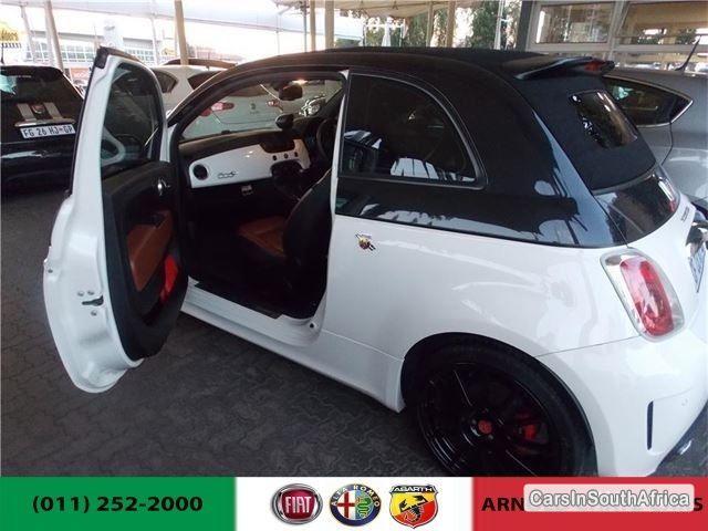 Abarth 500 Manual 2012 - image 2