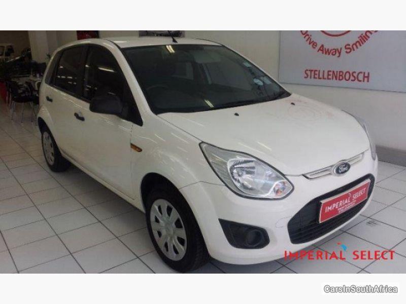 Ford Figo Manual 2012 - image 2