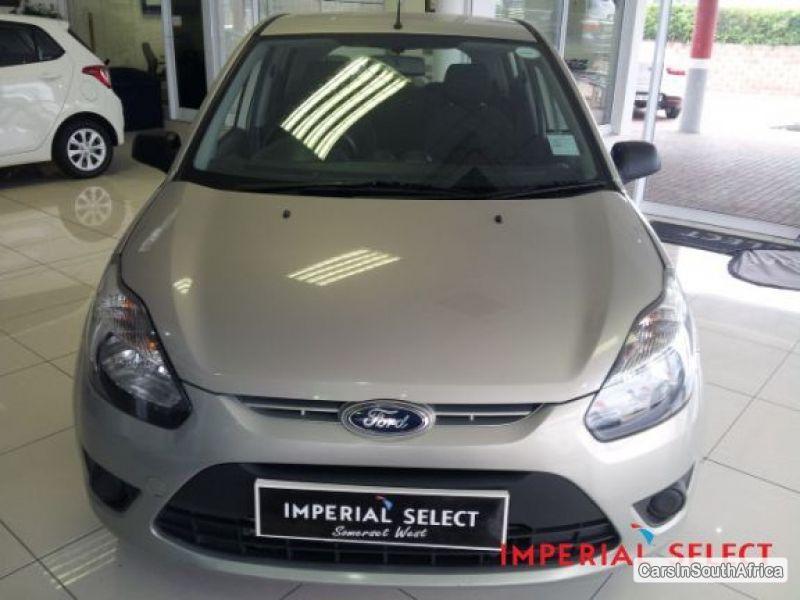 Ford Figo Manual 2010 - image 3