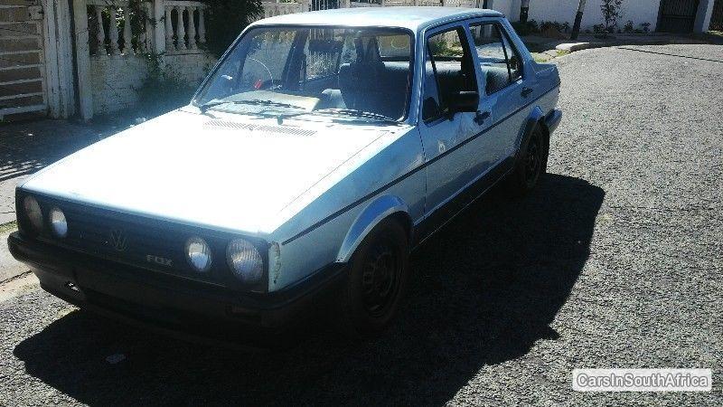 Volkswagen Fox Manual 1990 - image 3