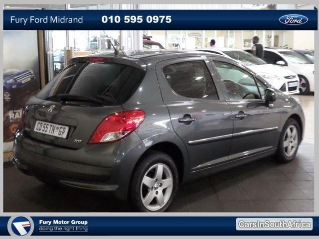 Peugeot 207 Manual 2012 in Gauteng