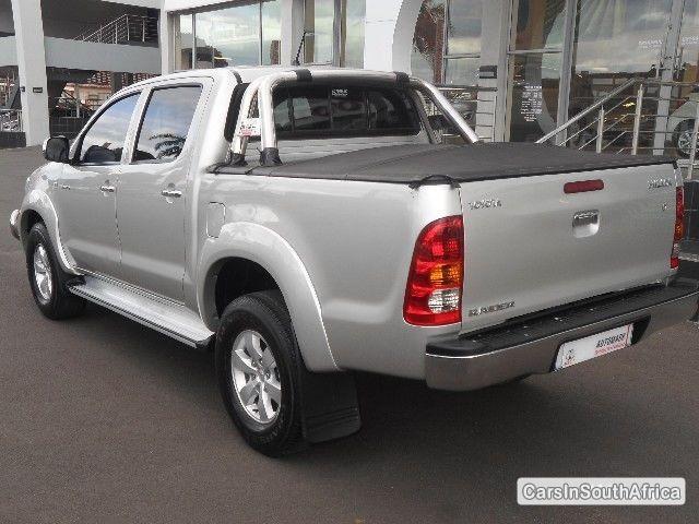 Toyota Hilux Manual 2011 in KwaZulu Natal