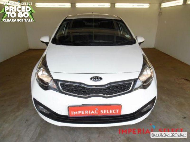 Kia Rio Manual 2013 - image 3