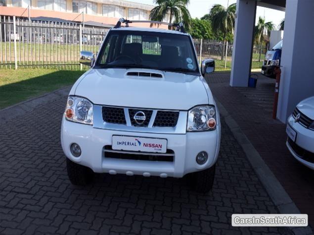 Nissan NP300 Manual 2013 - image 3