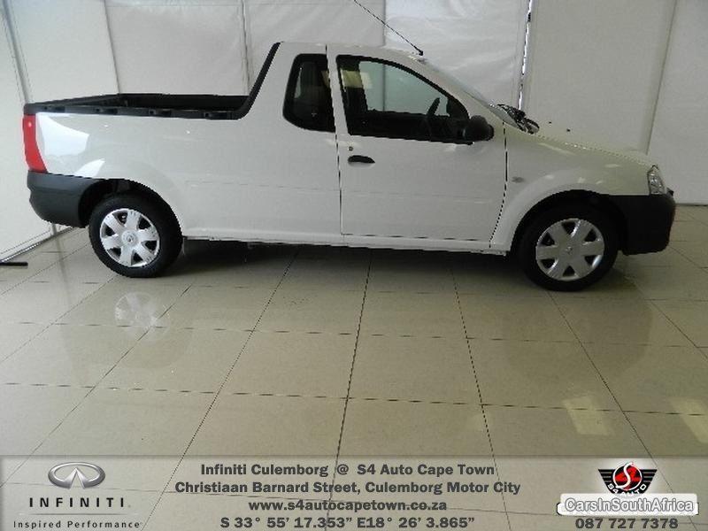 Nissan NP200 Manual 2016 - image 3