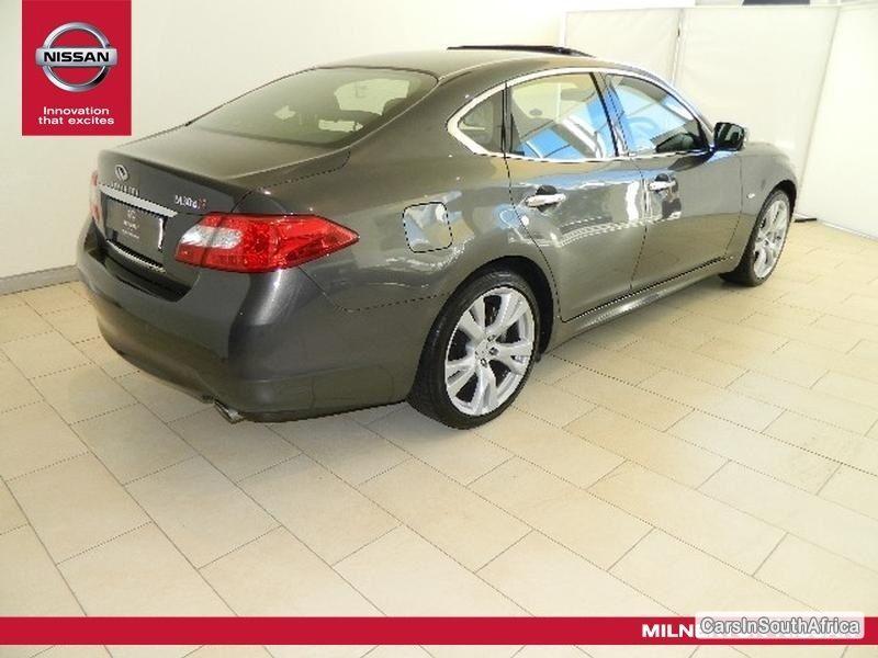 Infiniti M/Q70 Automatic 2012 in Western Cape