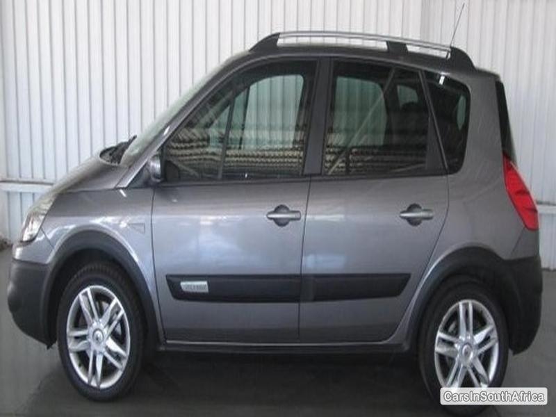 Renault Scenic Manual 2009 - image 3