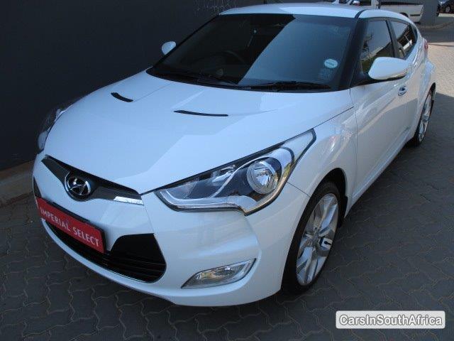 Hyundai Veloster Manual 2015 in Gauteng