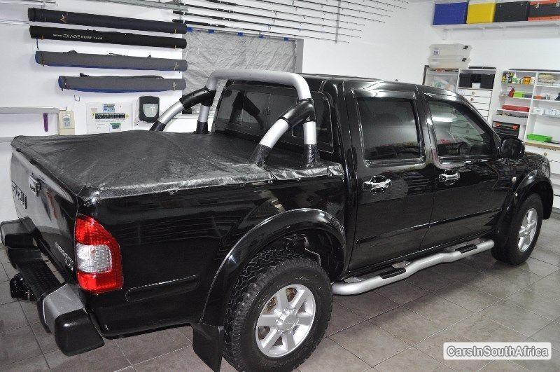 Isuzu KB300 Manual 2006 in Eastern Cape