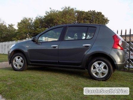 Renault Sandero Manual 2013 in Western Cape