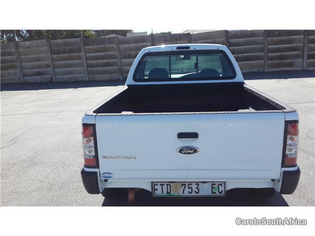 Ford Bantam Manual 2012 - image 4