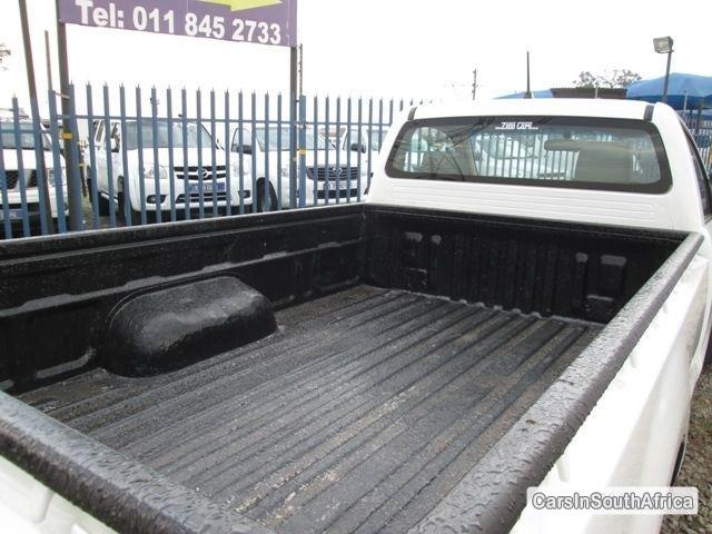 Toyota Hilux Manual 2011 in South Africa