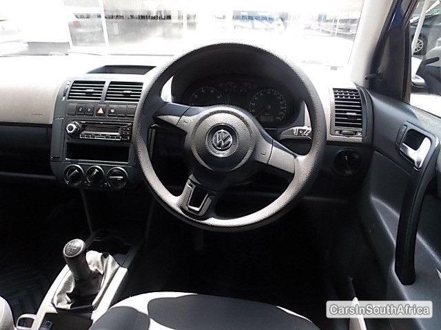 Volkswagen Polo Manual 2013 - image 4