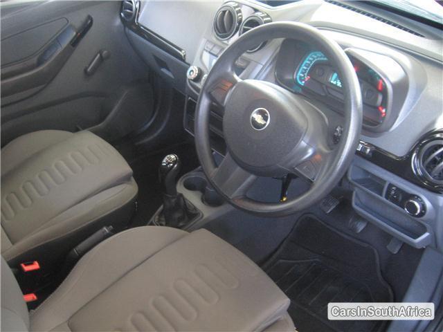 Chevrolet Utility Manual 2012 in South Africa