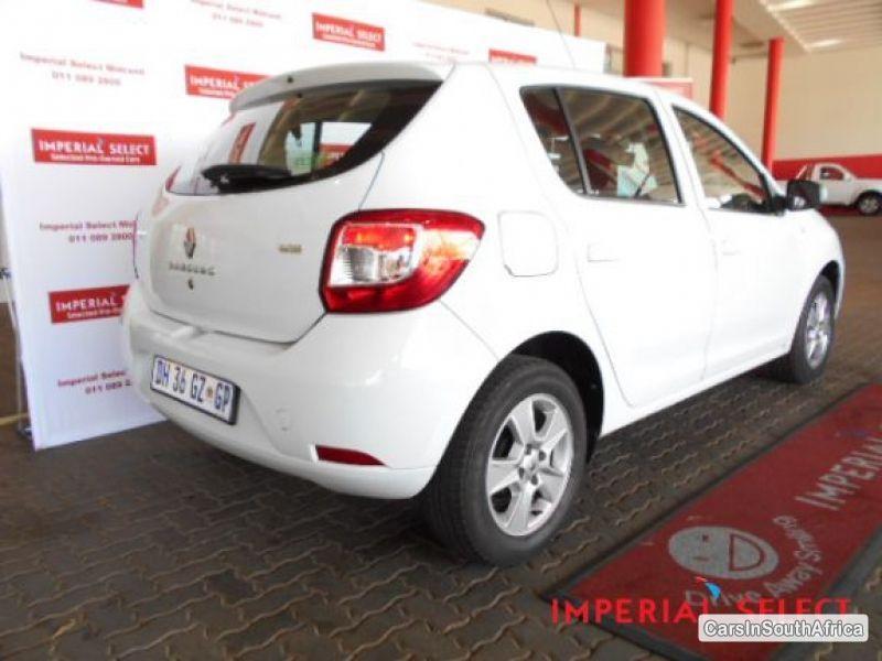 Renault Sandero Manual 2014 in South Africa