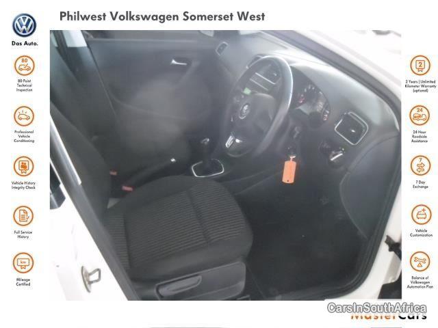 Volkswagen Polo Manual 2012 - image 4