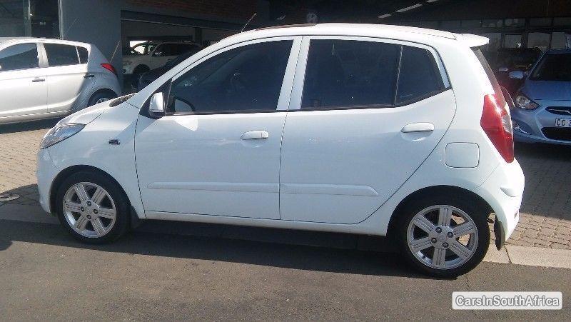 Hyundai i10 Manual 2014 - image 4